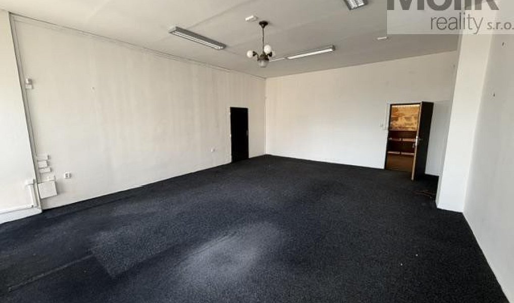 Pronájem kanceláře 48 m², Most – náhled fotky 5