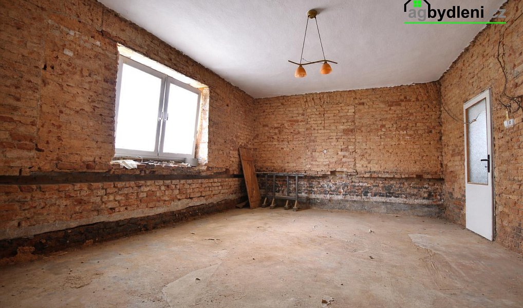Prodej domu 120 m² s pozemkem 2 603 m², Vstiš – náhled fotky 2
