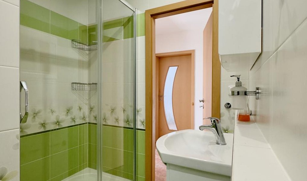 Pronájem bytu 2+kk 40 m², Česká Lípa – náhled fotky 10