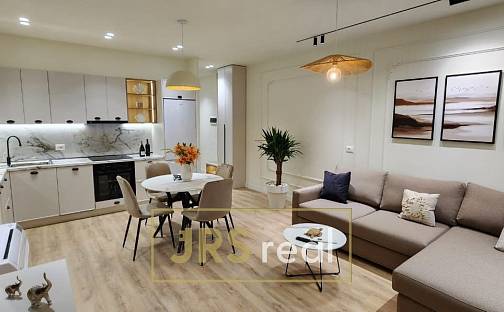 Prodej bytu 2+1 71 m², Durrës, Albánie