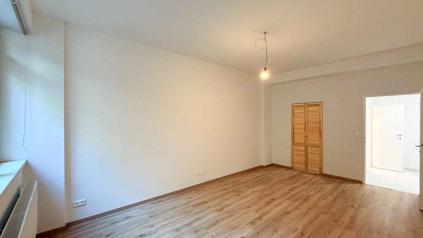 Pronájem bytu 1+kk 35 m² — photo 2
