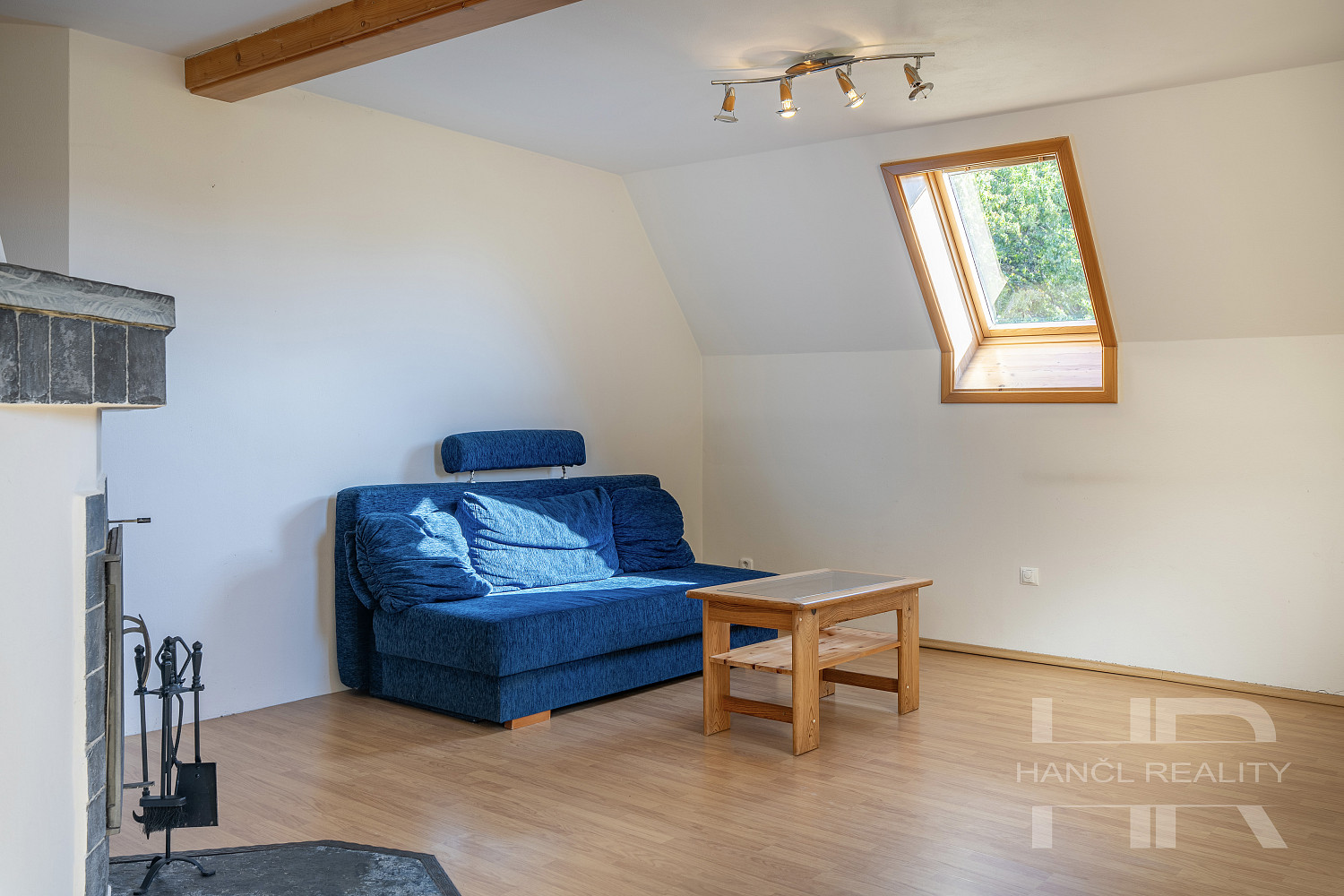 Prodej domu 202 m² s pozemkem 2 142 m² — photo 3