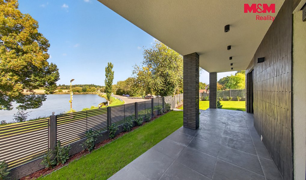 Prodej domu 249 m² s pozemkem 602 m², Louňovice – náhled fotky 10