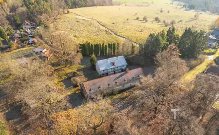 Prodej domu 380 m² s pozemkem 153 527 m², Vrchotovy Janovice - Libohošť, okres Benešov