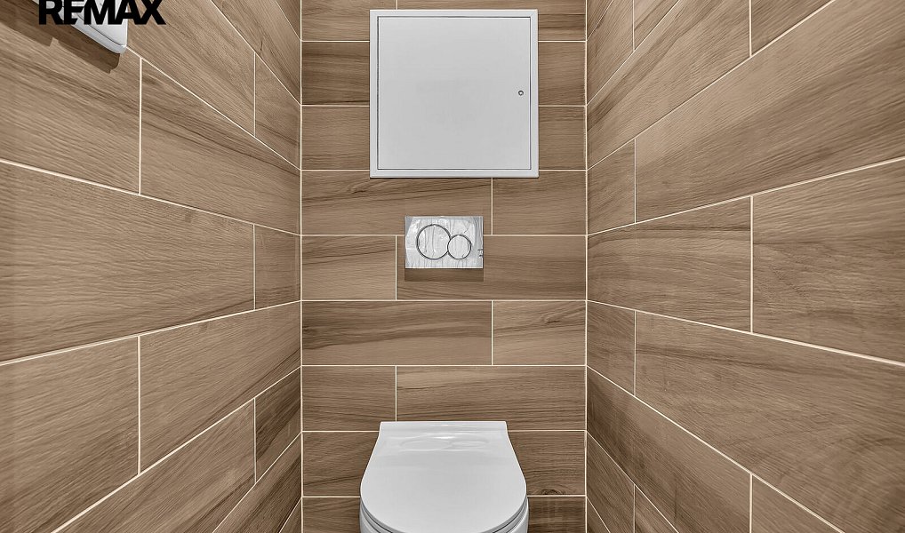 Prodej bytu 4+kk 97 m², Praha – náhled fotky 25