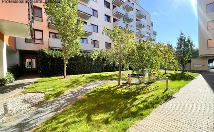 Pronájem bytu 2+kk 52 m²