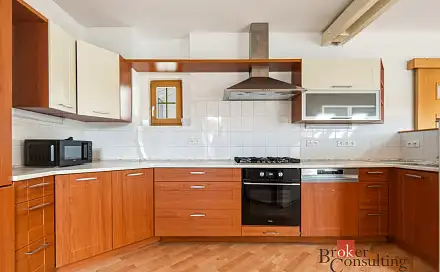 Pronájem bytu 3+kk 101 m², Lužická, Praha 2 - Vinohrady