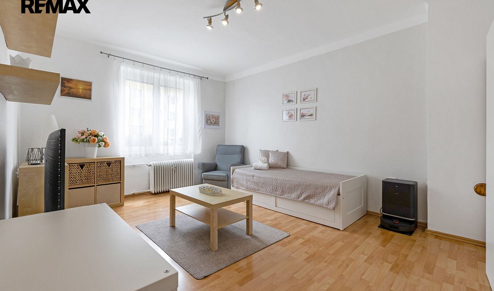 Prodej bytu 2+1 51 m², Žebrák – náhled fotky 10