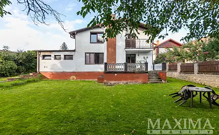 Prodej domu 270 m² s pozemkem 868 m², Modletice, okres Praha-východ