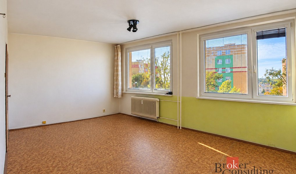 Prodej bytu 1+kk 35 m², Most – náhled fotky 3