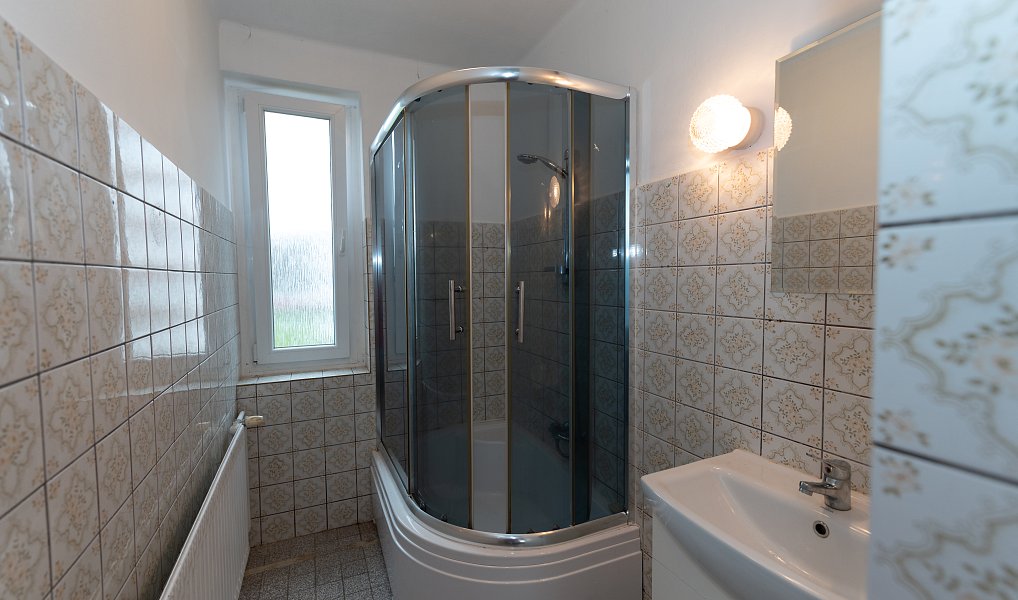 Prodej domu 248 m² s pozemkem 548 m², Strakonice – náhled fotky 20