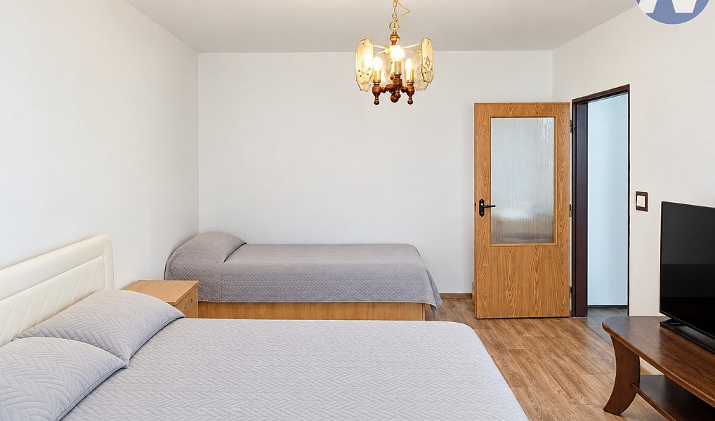 Pronájem bytu 2+1 60 m², Strakonice – náhled fotky 3