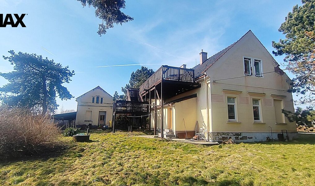 Prodej ubytovacího objektu 245 m², Zašová – náhled fotky 2