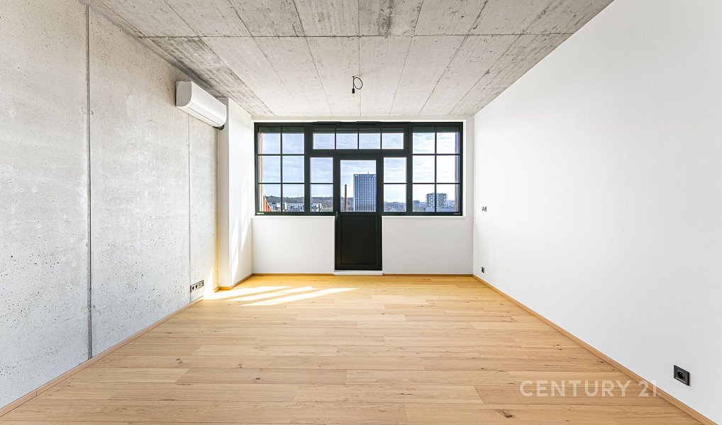 Prodej bytu 1+kk 42 m², Praha – náhled fotky 2