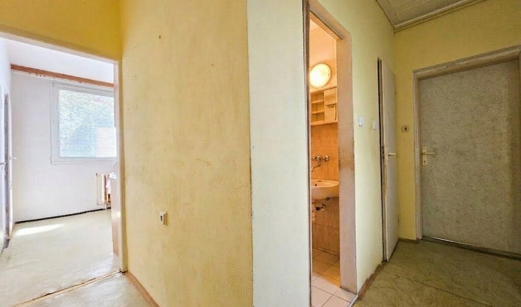 Prodej bytu 3+1 83 m², Chomutov – náhled fotky 9