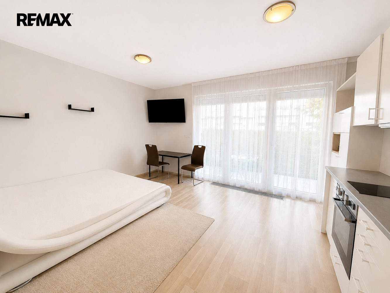 1+kk Apartment in Praha, Letňany – další