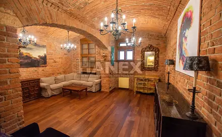 Pronájem bytu 4+1 157 m²