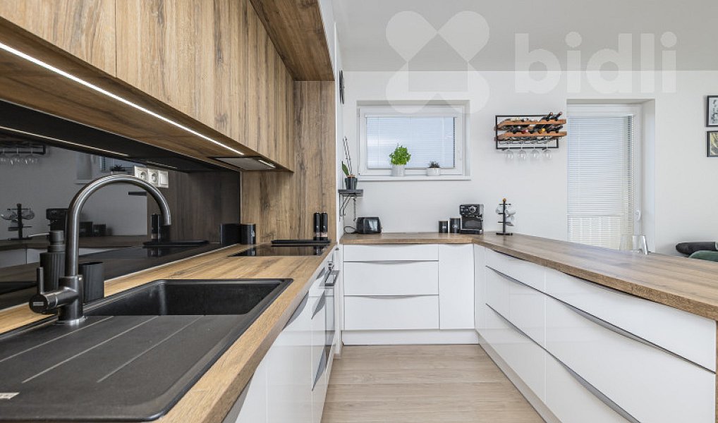 Prodej bytu 3+kk 78 m², Tuchoměřice – náhled fotky 2