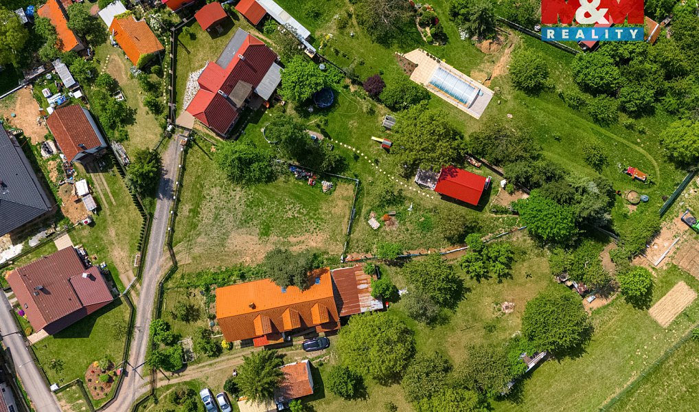 Prodej stavebního pozemku 952 m², Háje – náhled fotky 8