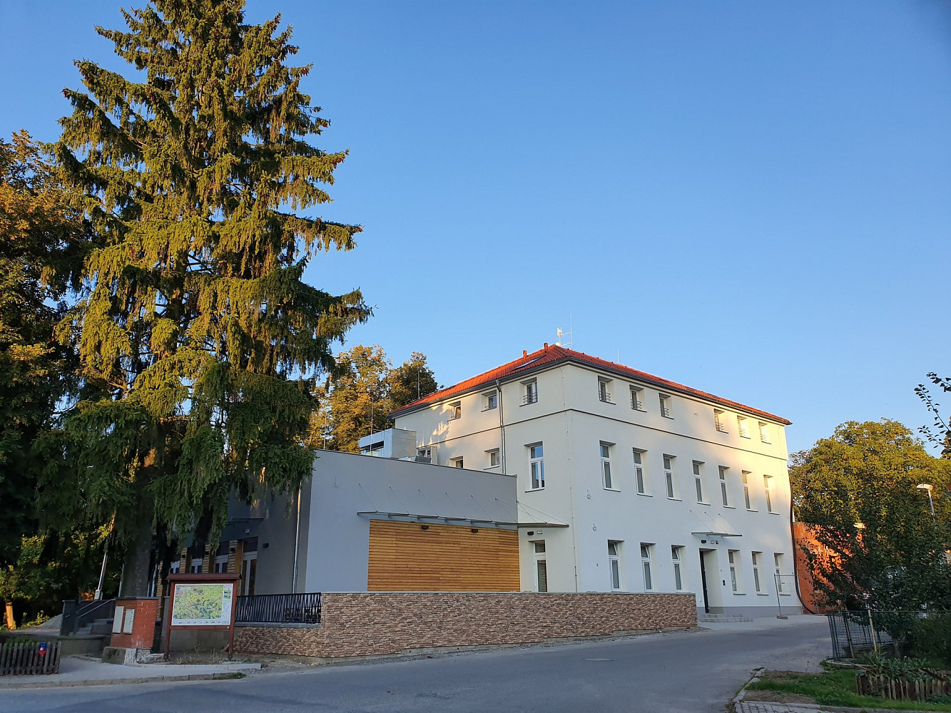 Prodej stavebního pozemku 924 m² – fotografie 4