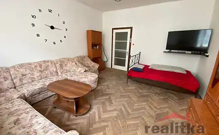 Pronájem bytu 2+1 67 m², Drůbeží trh, Opava - Město