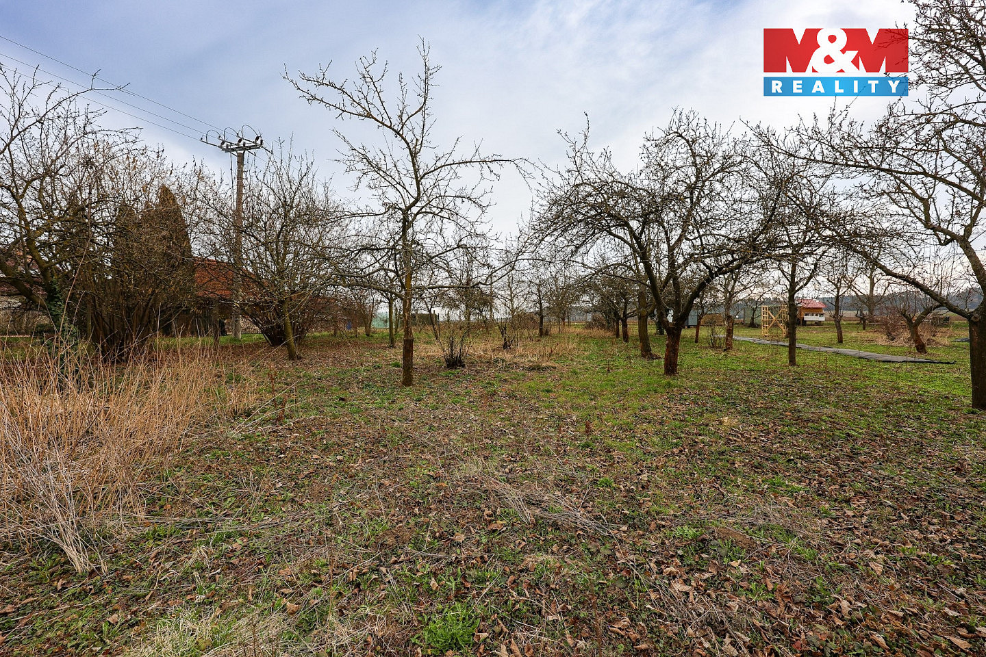 Prodej stavebního pozemku 1 938 m² – pohled 4