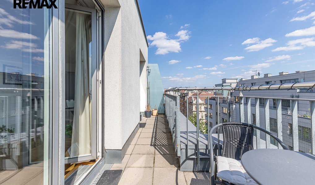 Prodej bytu 3+kk 110 m², Praha – náhled fotky 4