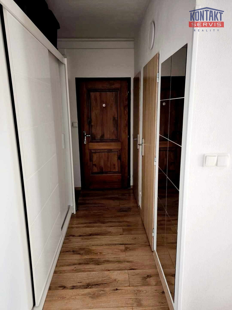 Pronájem bytu 2+1 52 m² – fotografie 4