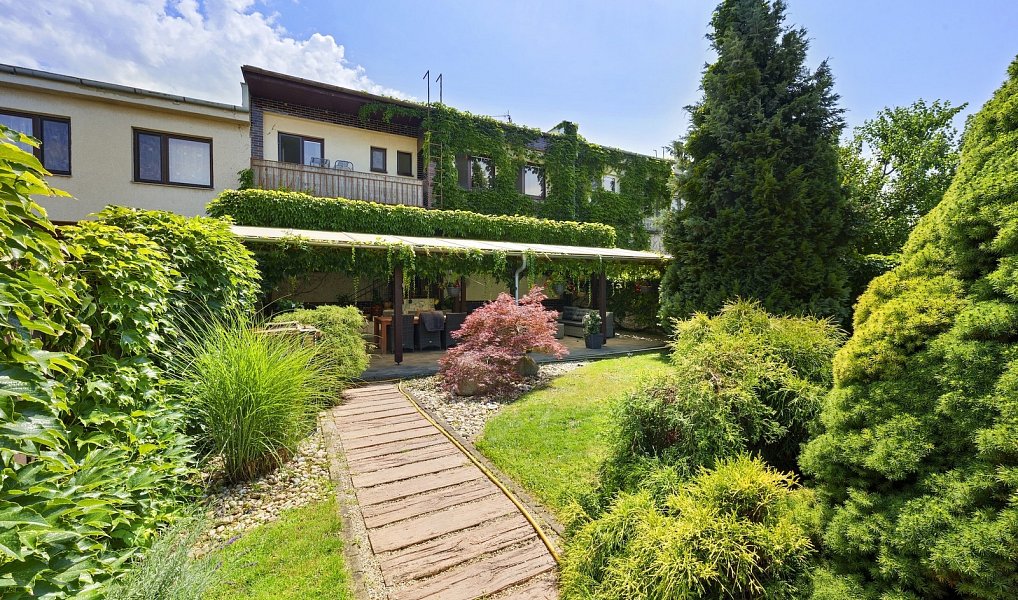 Prodej domu 259 m² s pozemkem 808 m², Hodonín – náhled fotky 4