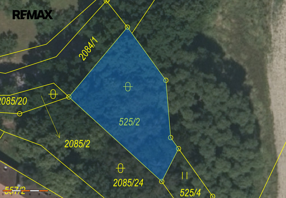 Prodej stavebního pozemku 402 m² – fotografie 3