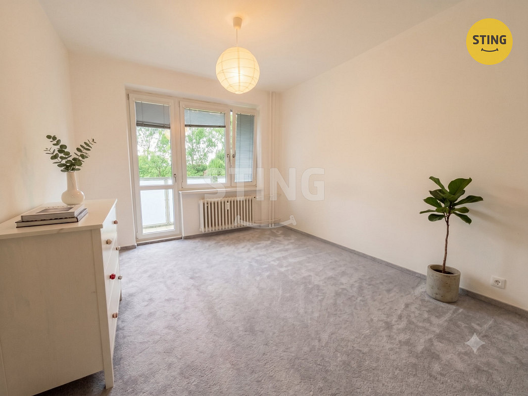 Pronájem bytu 3+kk 62 m² — photo 4