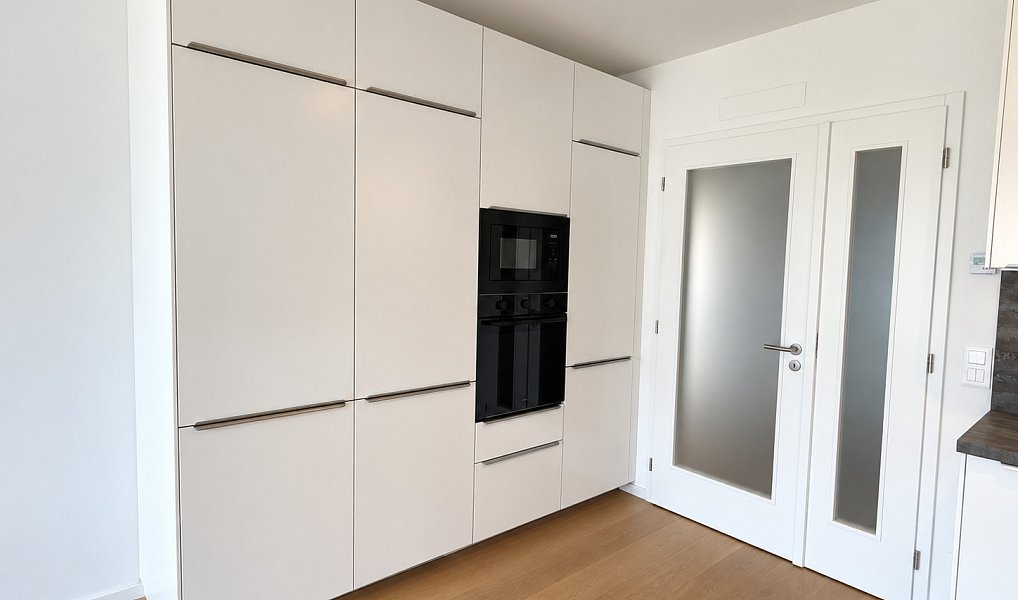 Pronájem bytu 3+kk 80 m², Praha – náhled fotky 6