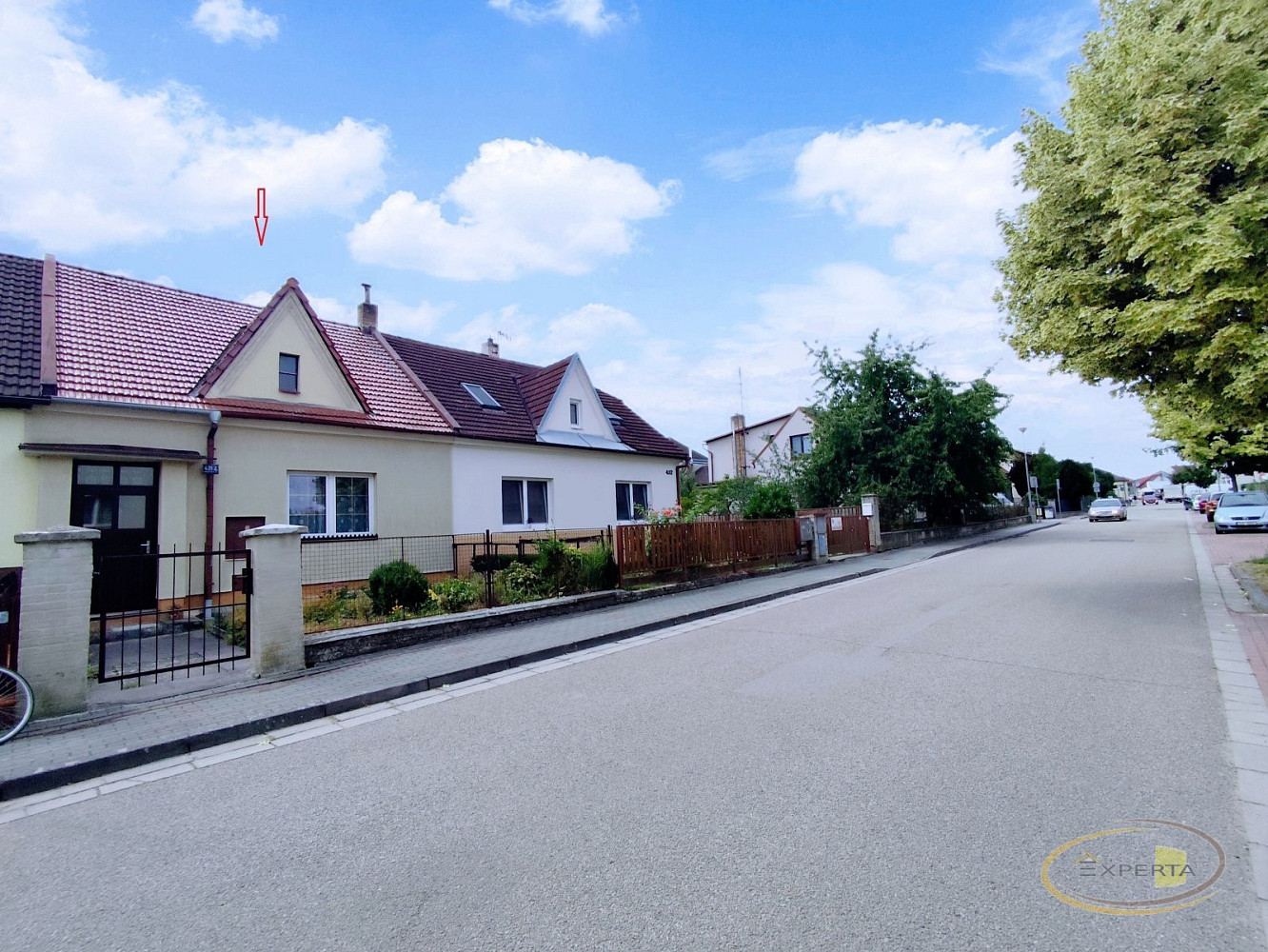 Prodej domu 100 m² s pozemkem 165 m² – fotografie 2