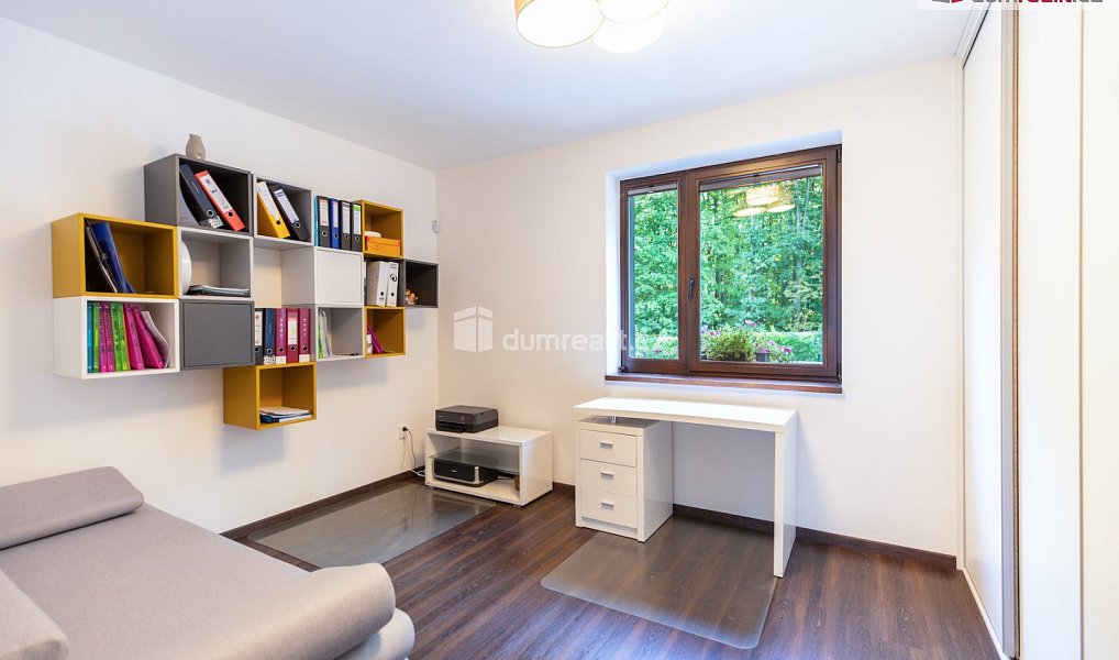 Prodej domu 249 m² s pozemkem 1 050 m², Praha – náhled fotky 16