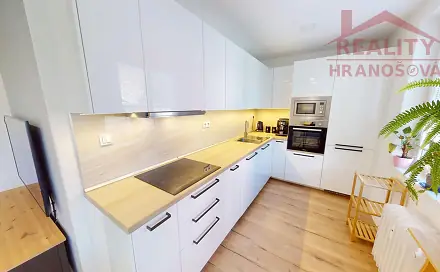 Prodej bytu 3+kk 63 m², Žilinská, Ostrava - Poruba