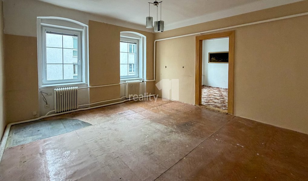 Prodej domu 200 m² s pozemkem 70 m², Plzeň – náhled fotky 6