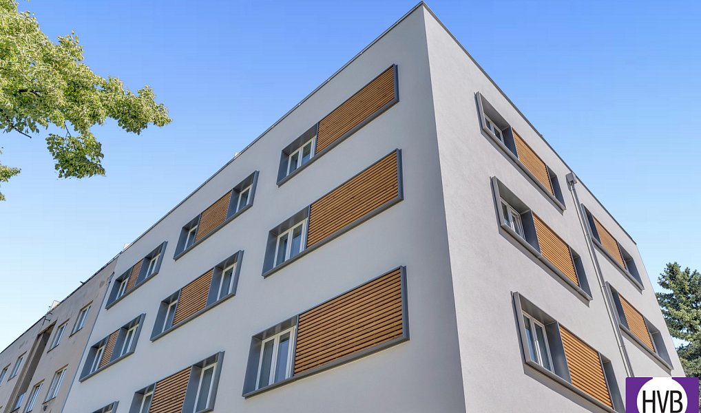Prodej bytu 1+kk 37 m², Praha – náhled fotky 19