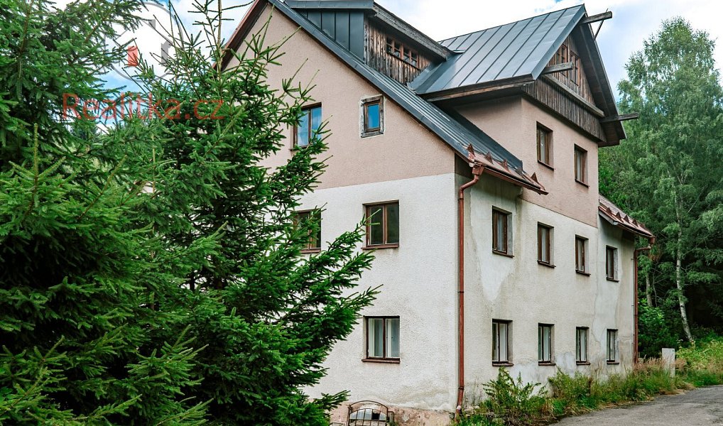 Prodej ubytovacího objektu 650 m², Deštné v Orlických horách – fotka 1 z 36