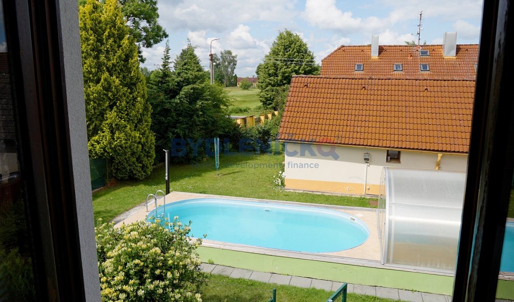 Prodej domu 275 m² s pozemkem 1 663 m², Chlum u Třeboně – náhled fotky 16
