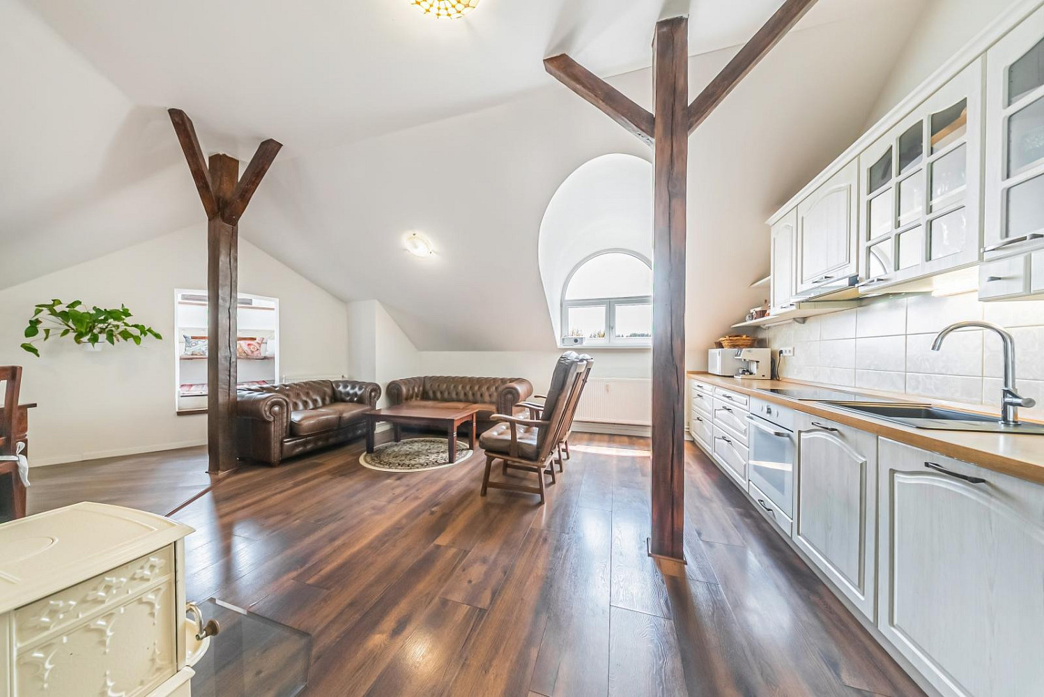 Prodej bytu 5+kk 117 m² – fotografie 5