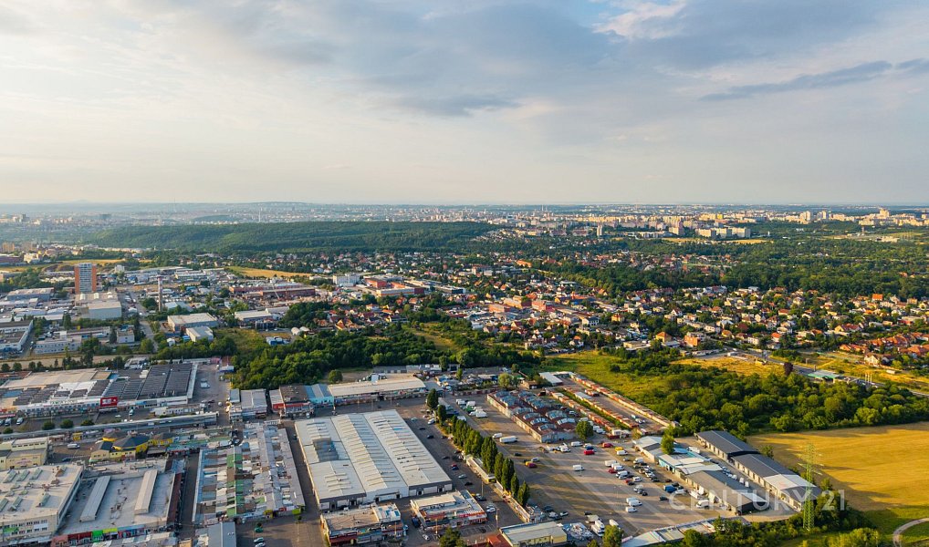 Prodej stavebního pozemku 4 973 m², Praha – náhled fotky 15