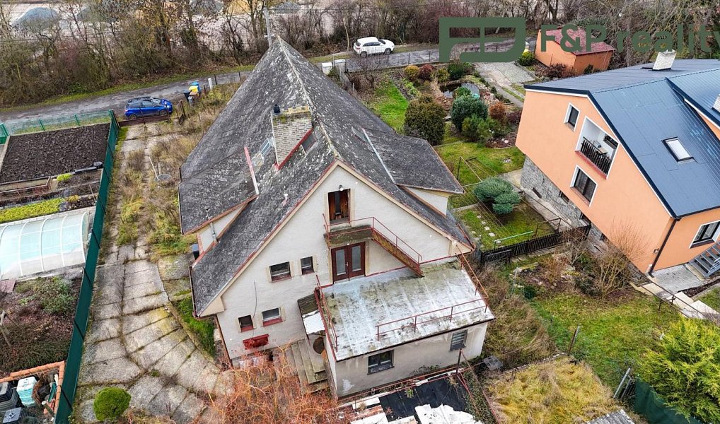 Prodej domu 228 m² s pozemkem 678 m², Beroun – náhled fotky 2