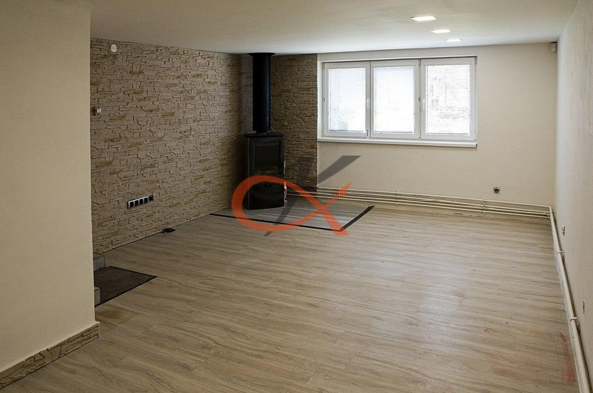Prodej domu 200 m² s pozemkem 27 930 m² – fotografie 5
