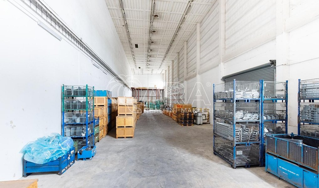 Pronájem skladovacích prostor 750 m², Písek – náhled fotky 2