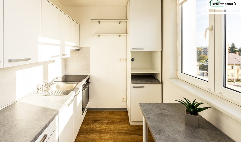Prodej bytu 2+1 53 m², Cheb – náhled fotky 8