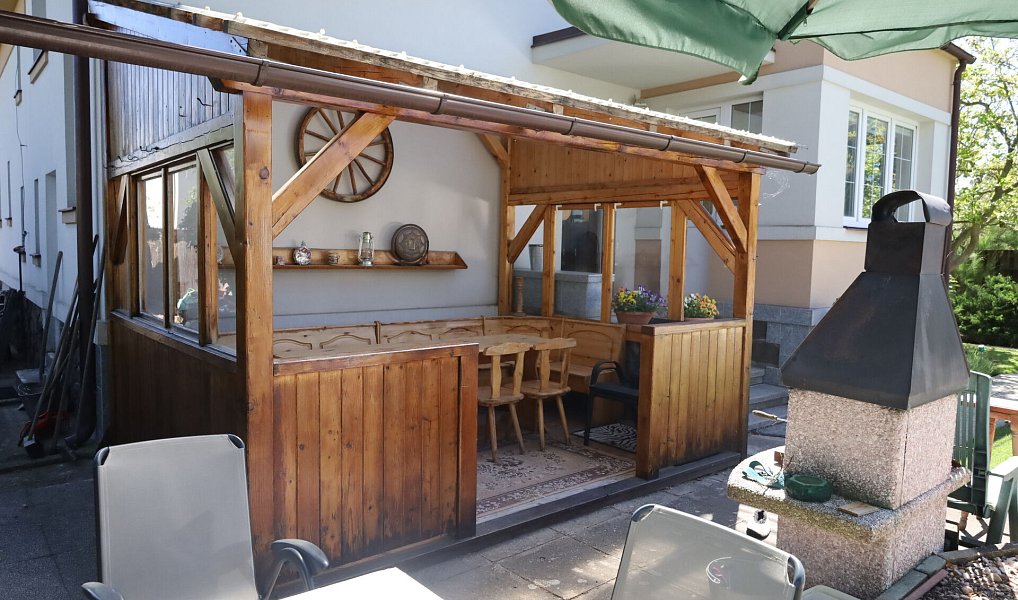 Prodej domu 280 m² s pozemkem 836 m², Praha – náhled fotky 8