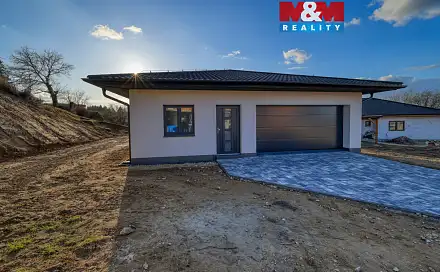Prodej domu 138 m² s pozemkem 937 m², Gen. Svobody, Březová, okres Sokolov