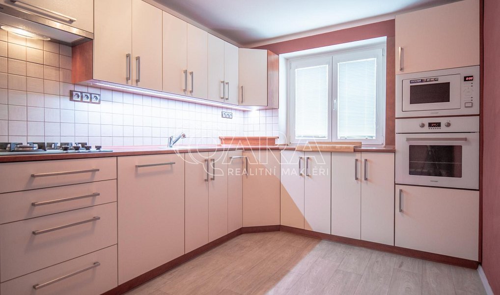 Prodej bytu 2+1 61 m², Teplice – náhled fotky 4