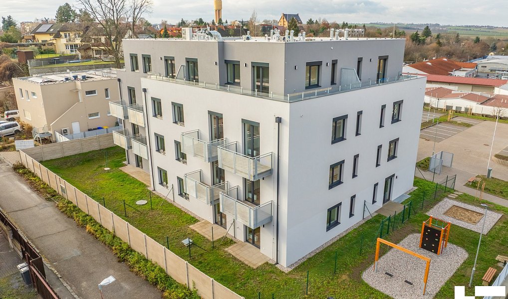 Prodej ubytovacího objektu 70 m², Kolín – náhled fotky 7