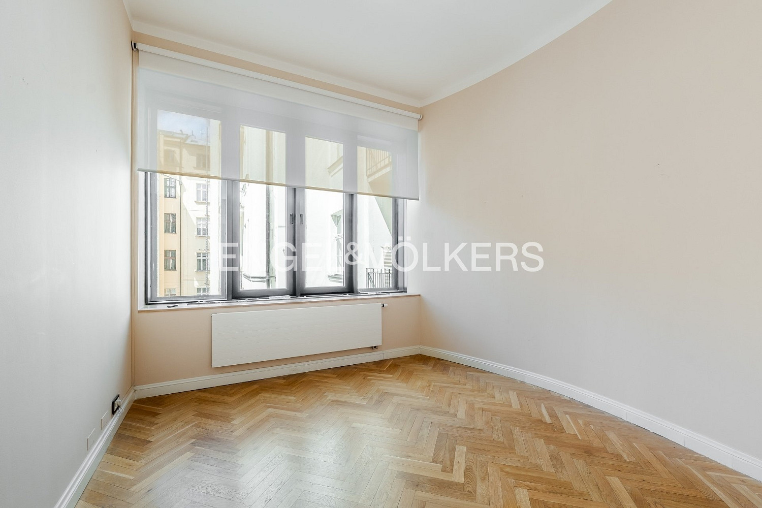 Pronájem bytu 6+kk 210 m² – fotografie 5